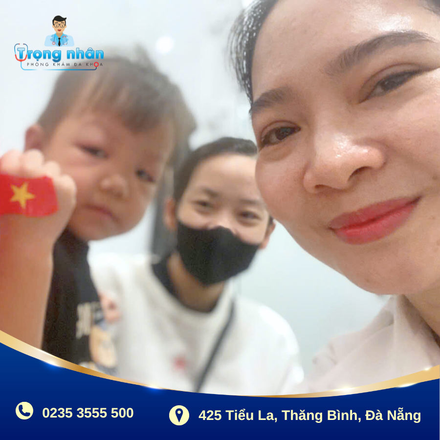 Khám sức khỏe tổng quát cho bé