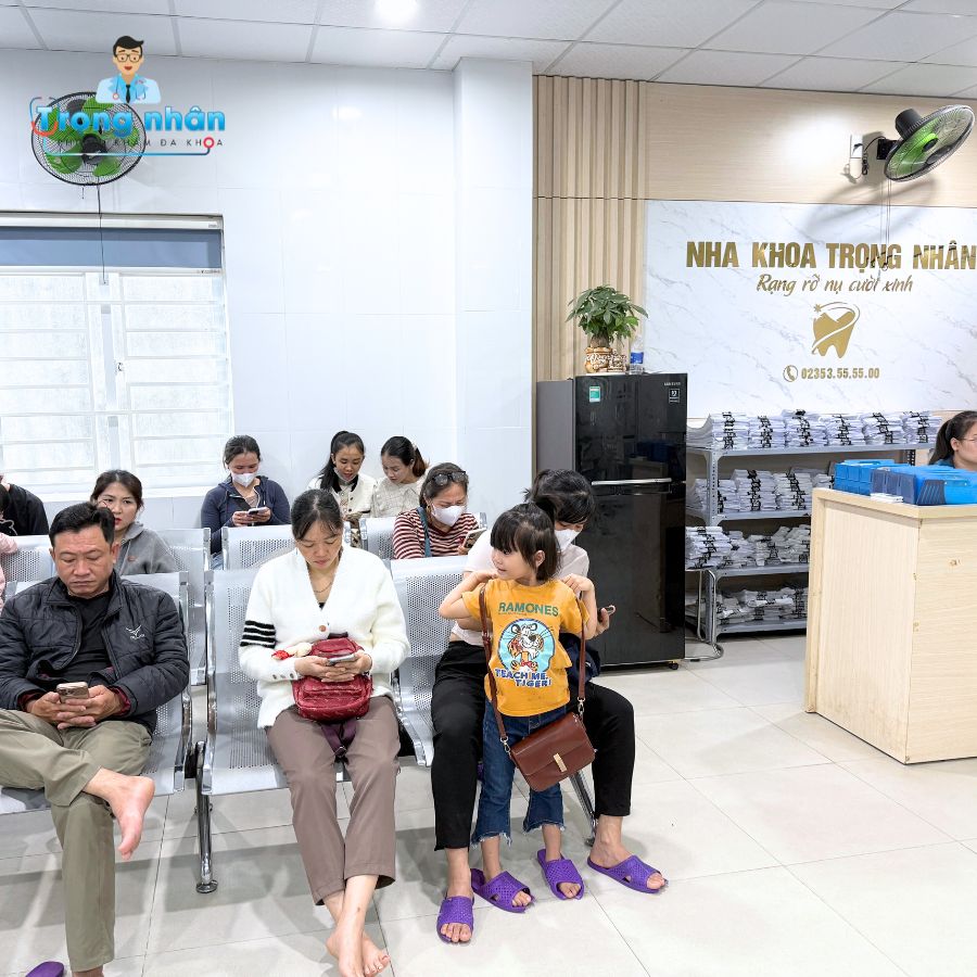 Có nên tẩy trắng răng