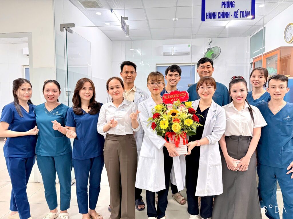 Ngày 27/2 – Ngày Thầy thuốc Việt Nam