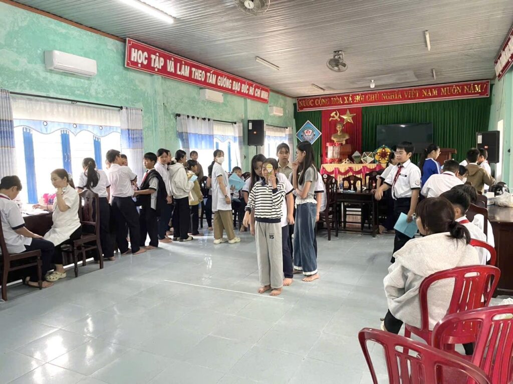 Trường THCS Huỳnh Thúc Kháng