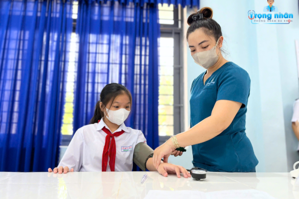 Khám sức khỏe học đường