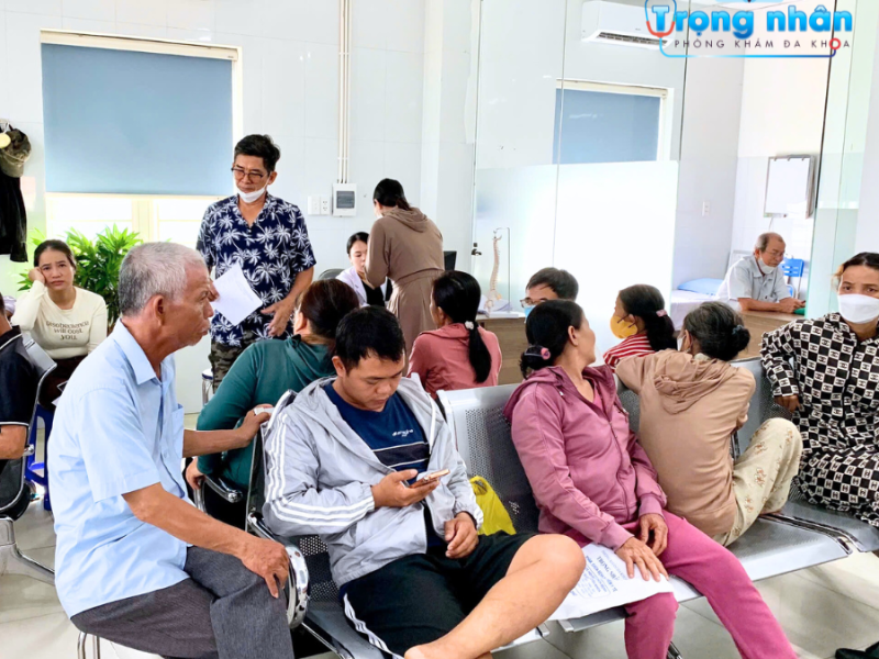 khám sức khỏe định kỳ